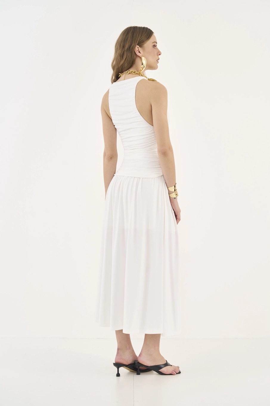 Vestido Midi Slim Com Franzido Off Shell