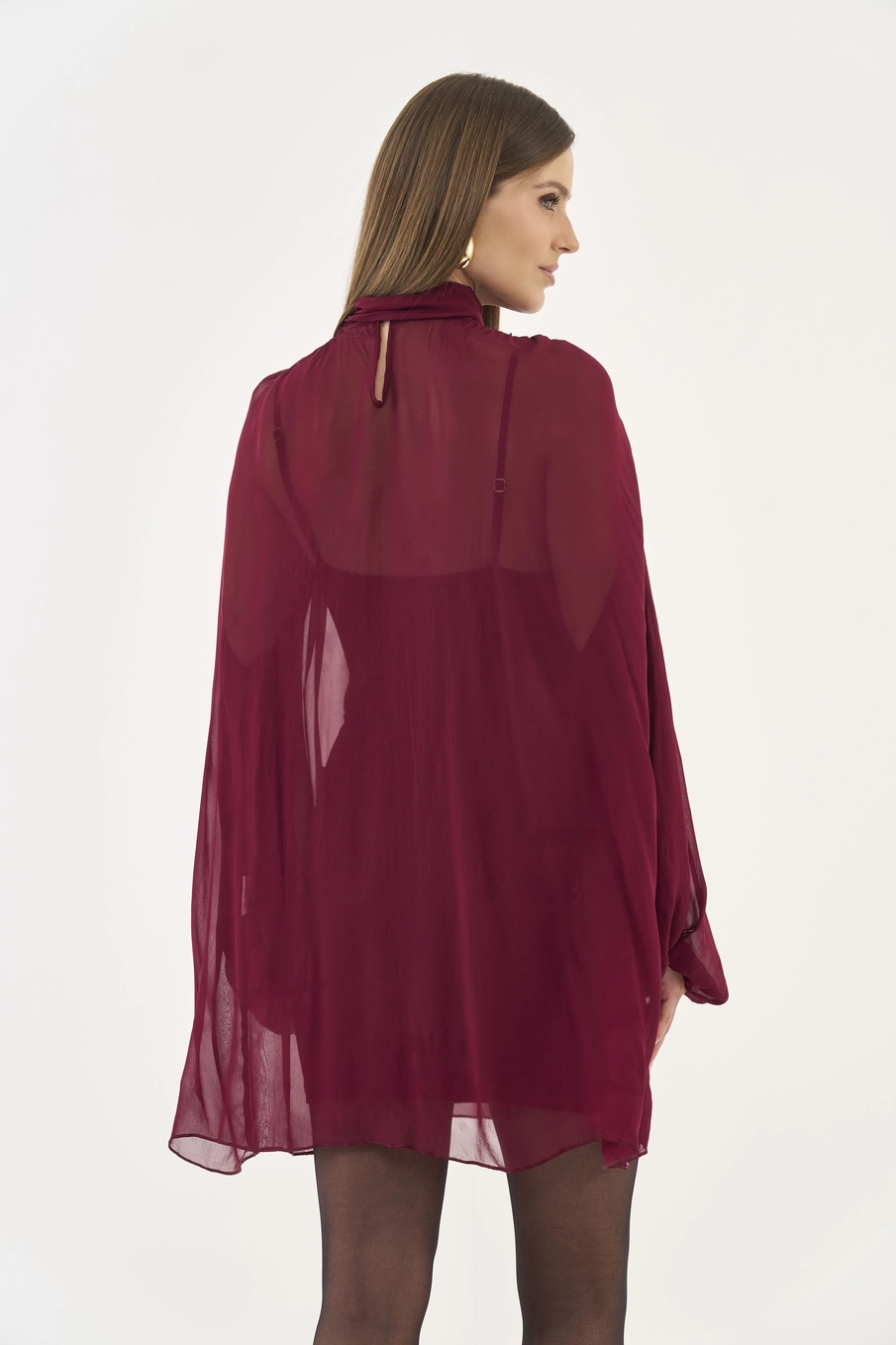 Vestido Fluido Manga Longa Com Amarração Bordô
