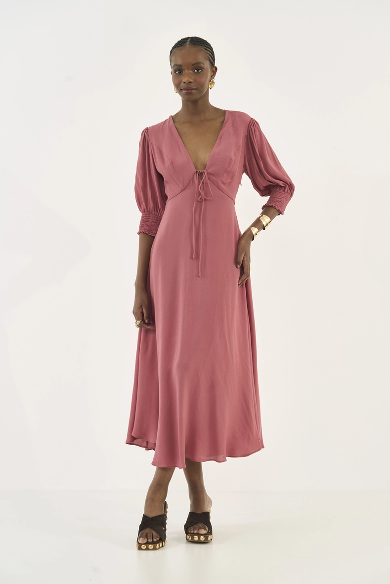 Vestido Midi Fluido Com Amarração