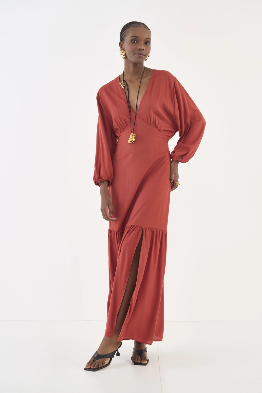 Vestido Comfort Midi Marrom