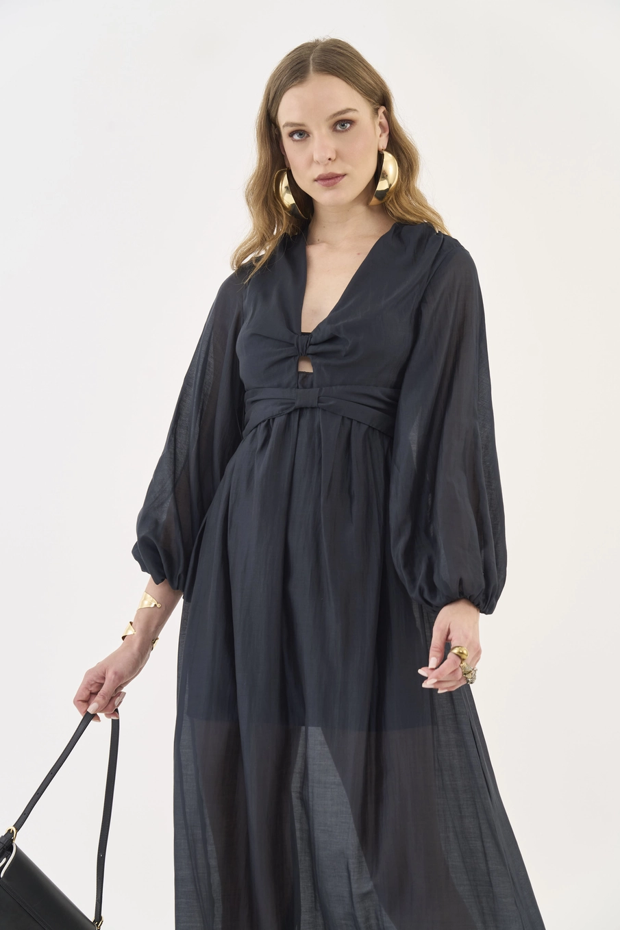 Vestido Longo Fluido Manga Longa Preto