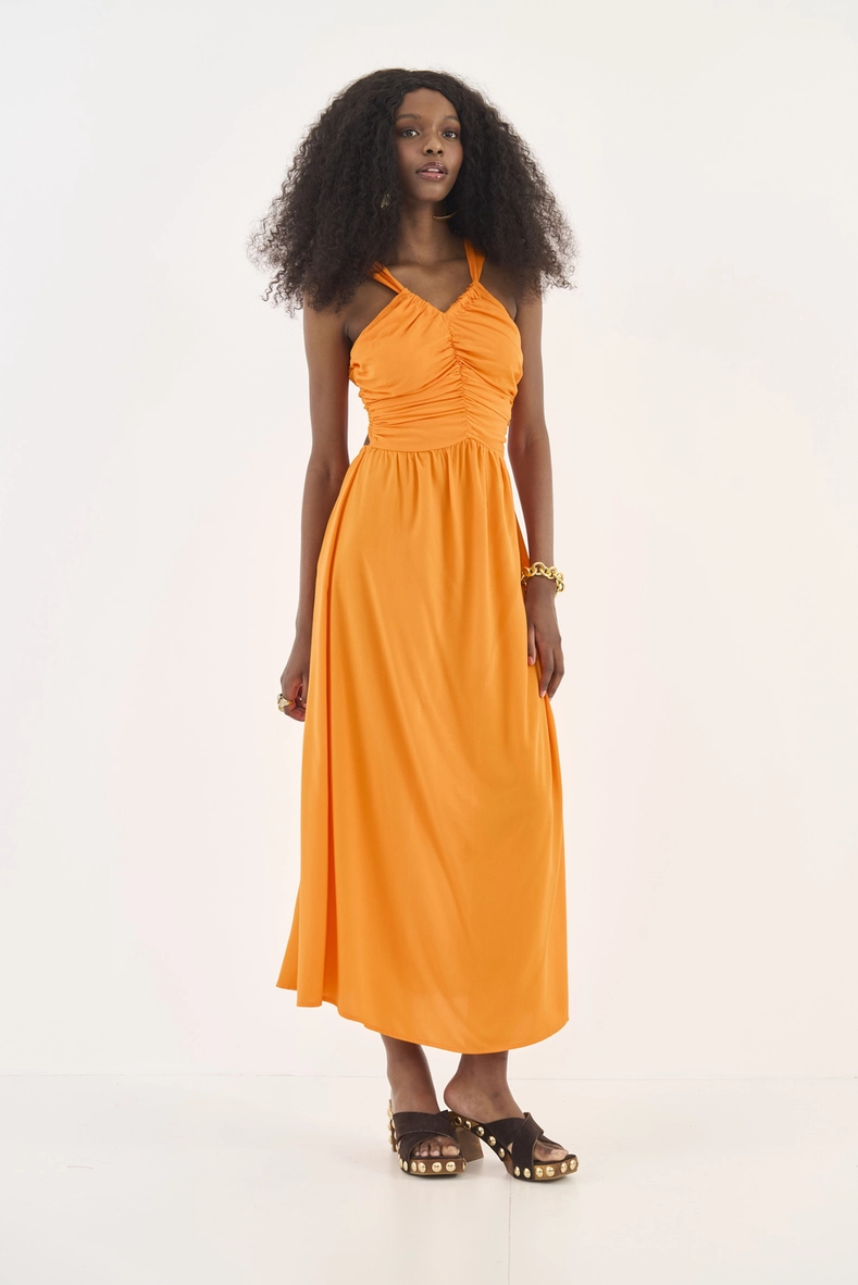 Vestido Midi Com Franzido E Amarração Costas