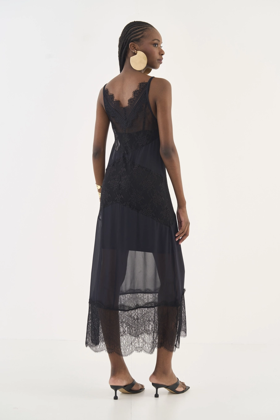 Vestido Detalhe Renda Preto