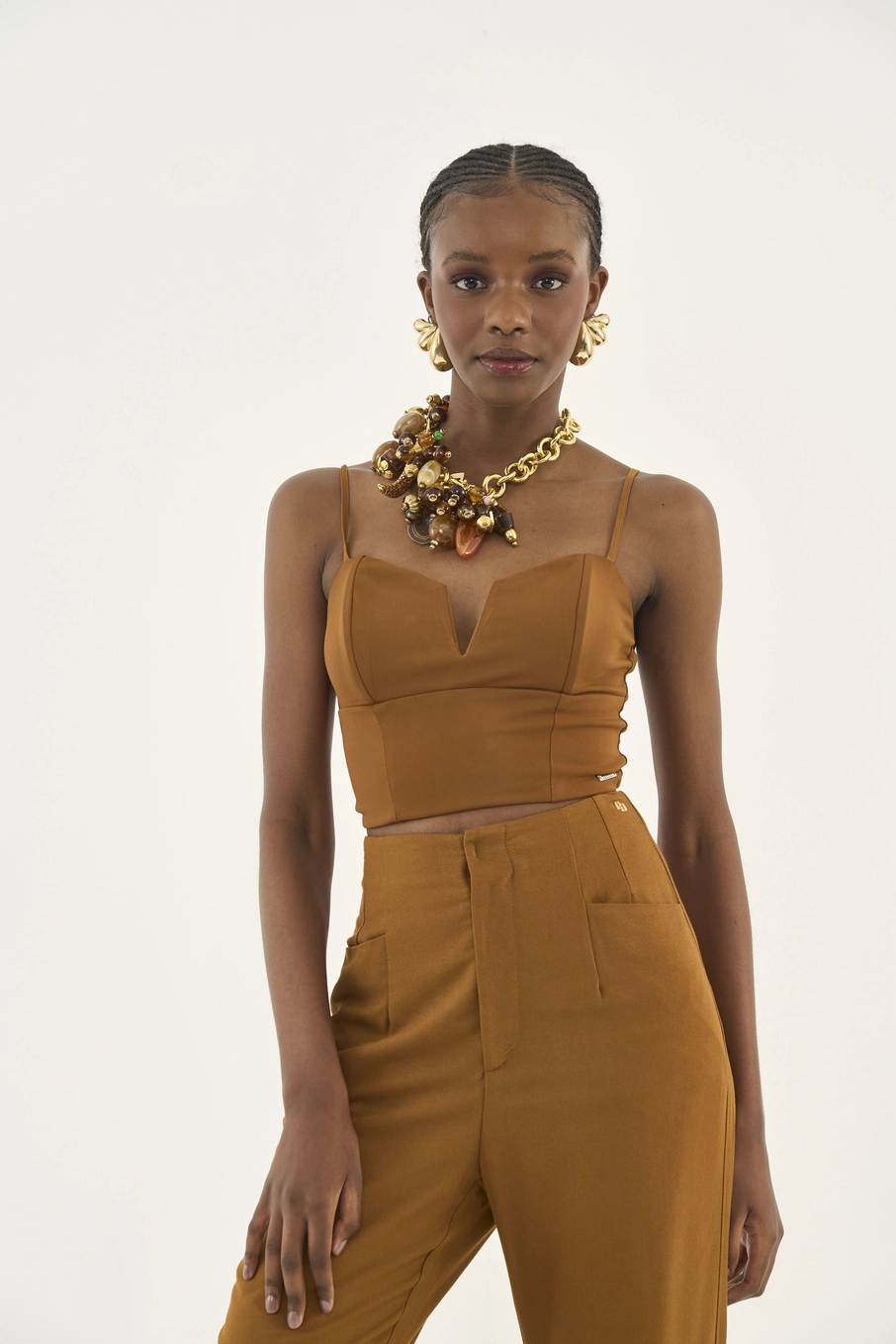 Top Slim Estruturado Marrom