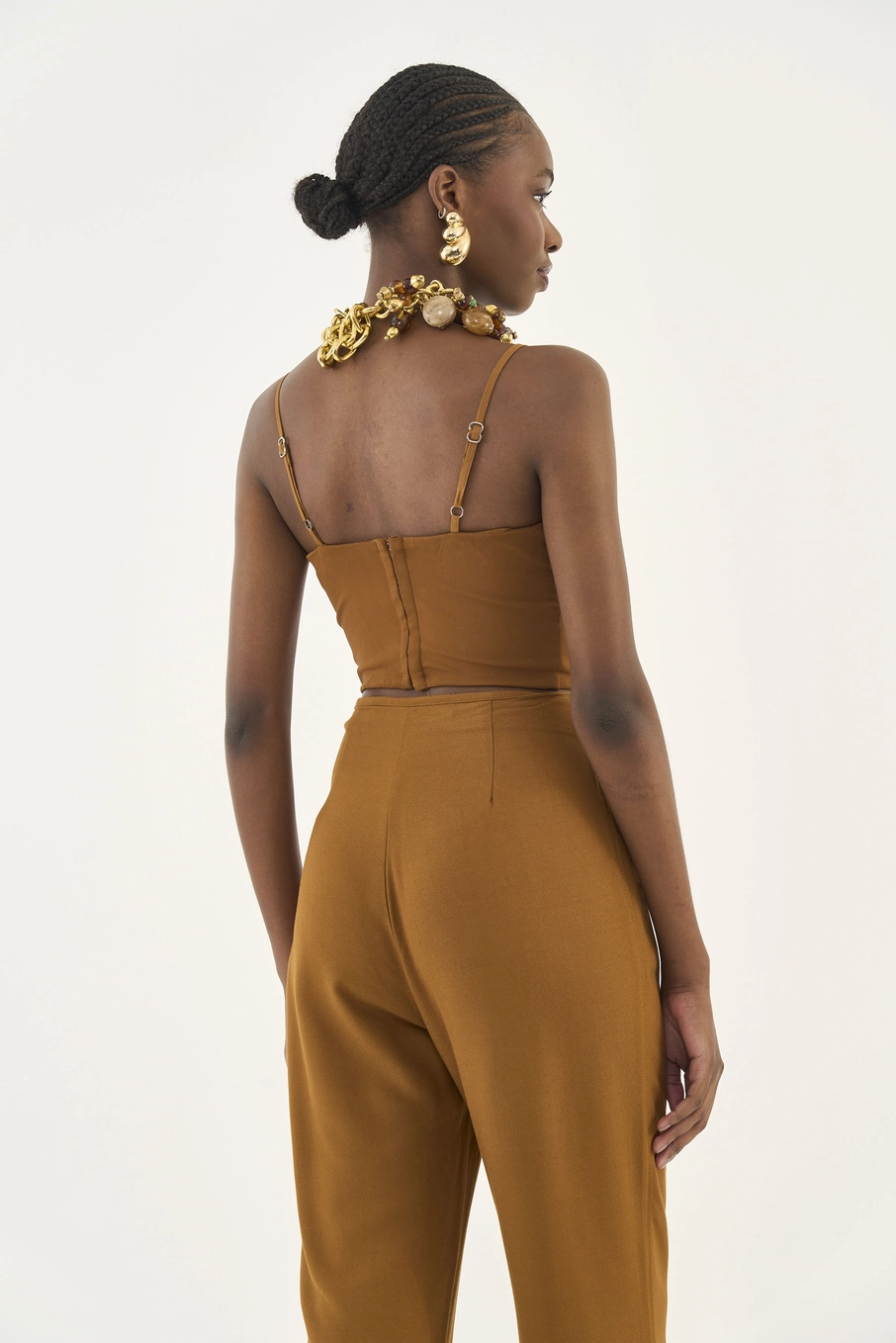 Top Slim Estruturado Marrom