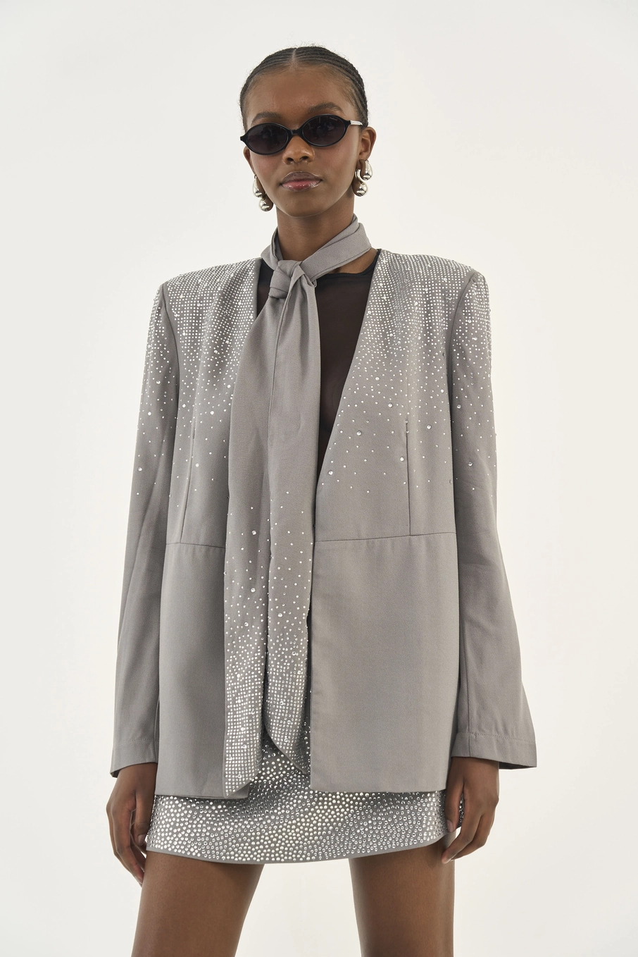 Blazer Oversized Com Aplicação Cinza