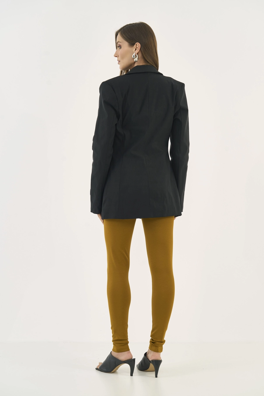Blazer Reto Alongado Em Alfaiataria Preto