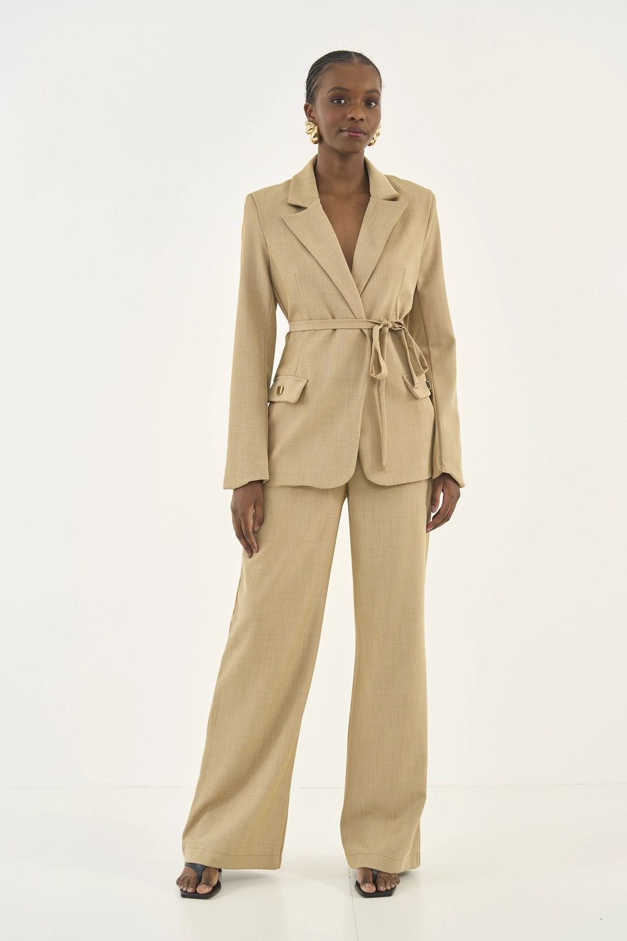 Blazer Comfort Com Abertura Nas Costas Marrom