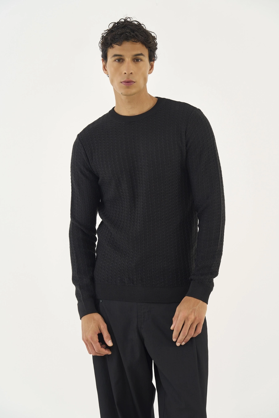 Suéter Em Tricô Masculino Texturizado Preto