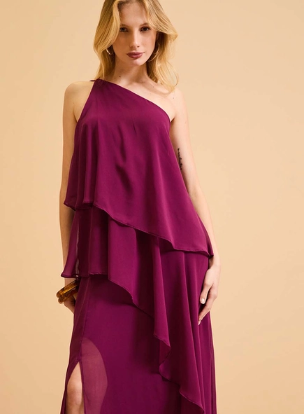 Vestido Longo Evasê Assimétrico Babados