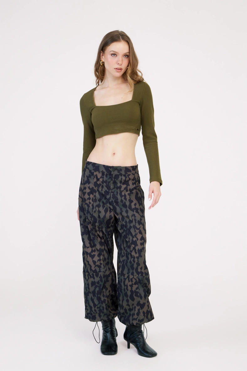 Top Slim Texturizado Manga Longa Verde 3