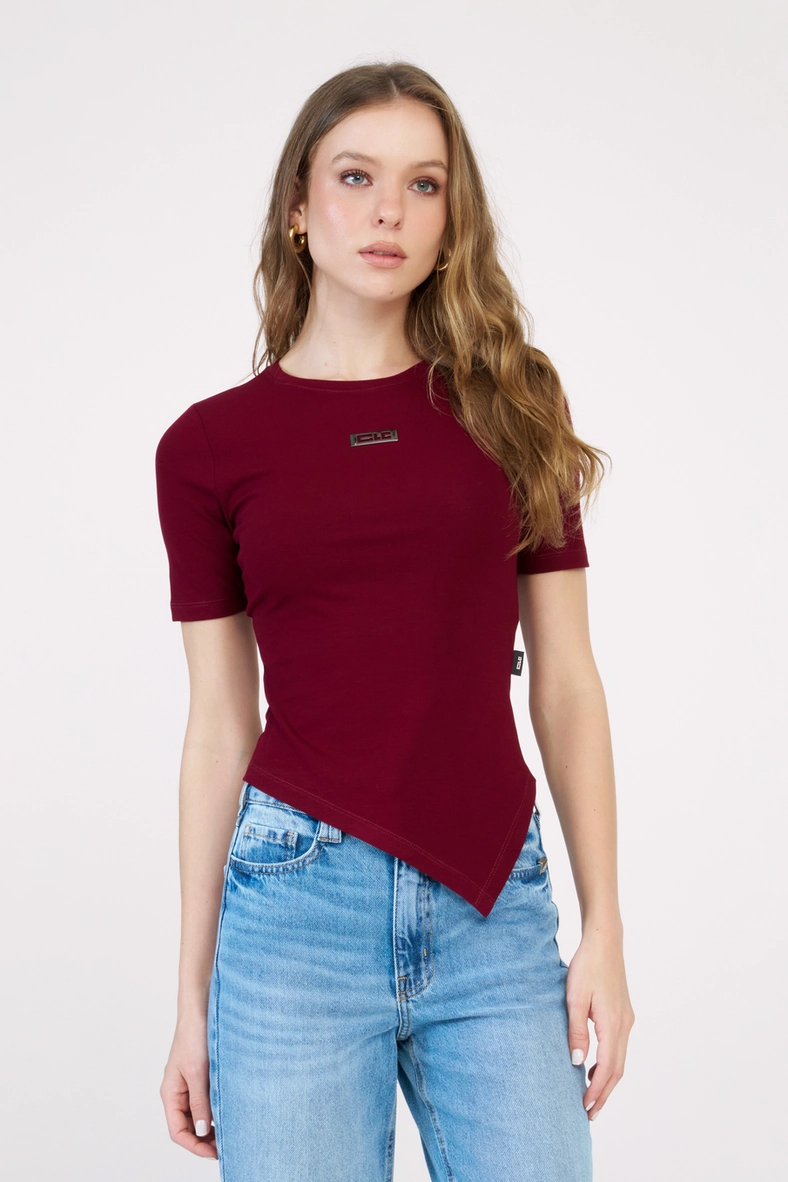 Blusa Slim Canelada Assimétrica Bordô 3