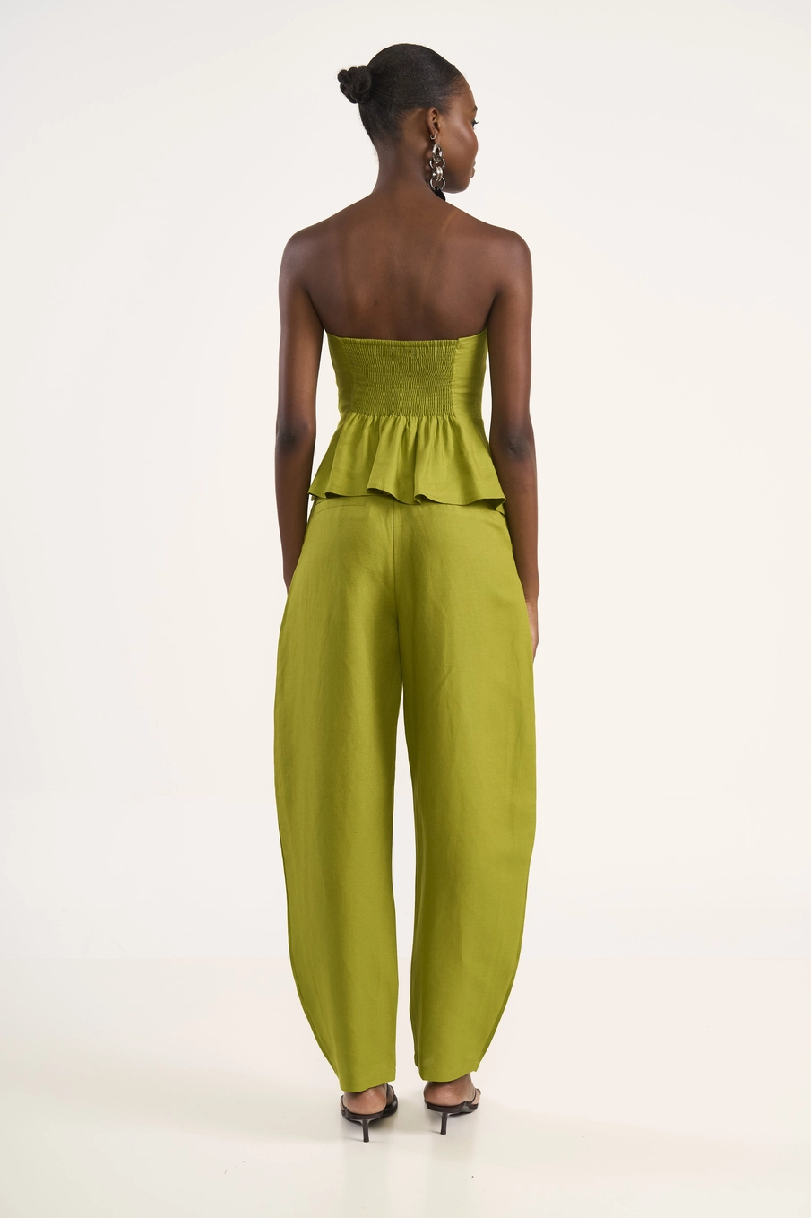 Calça Barril De Alfaiataria Verde
