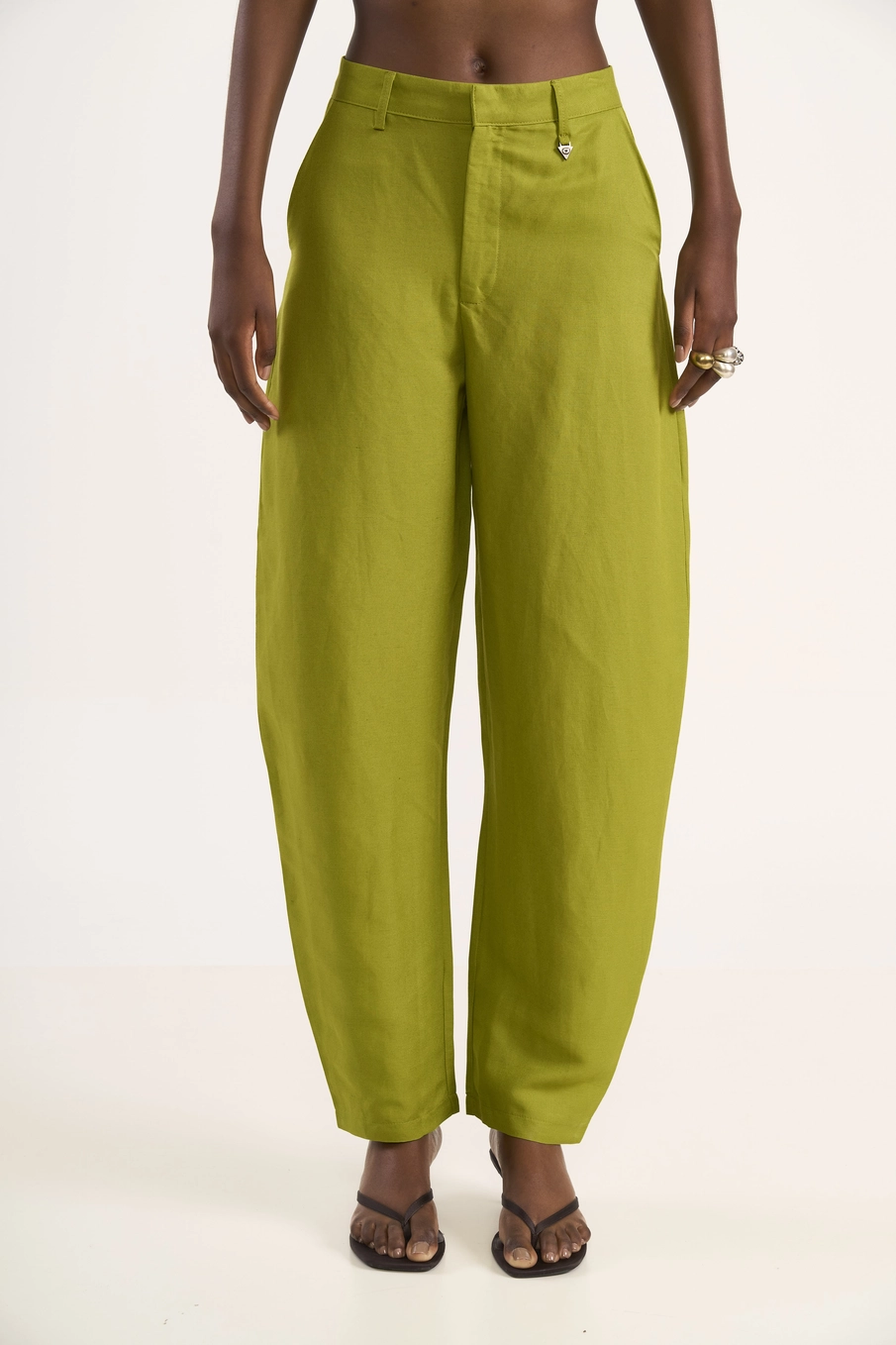 Calça Barril De Alfaiataria Verde