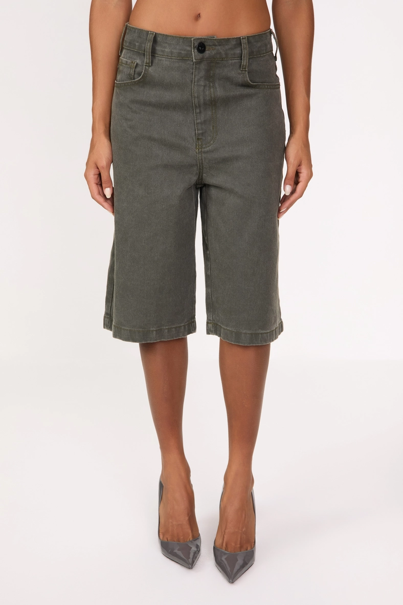 Bermuda Sarja Feminina Baggy Verde 3