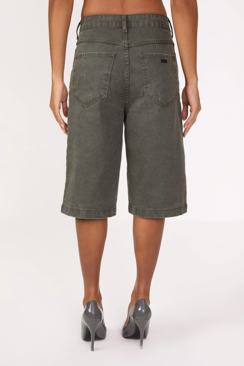 Bermuda Sarja Feminina Baggy Verde 4