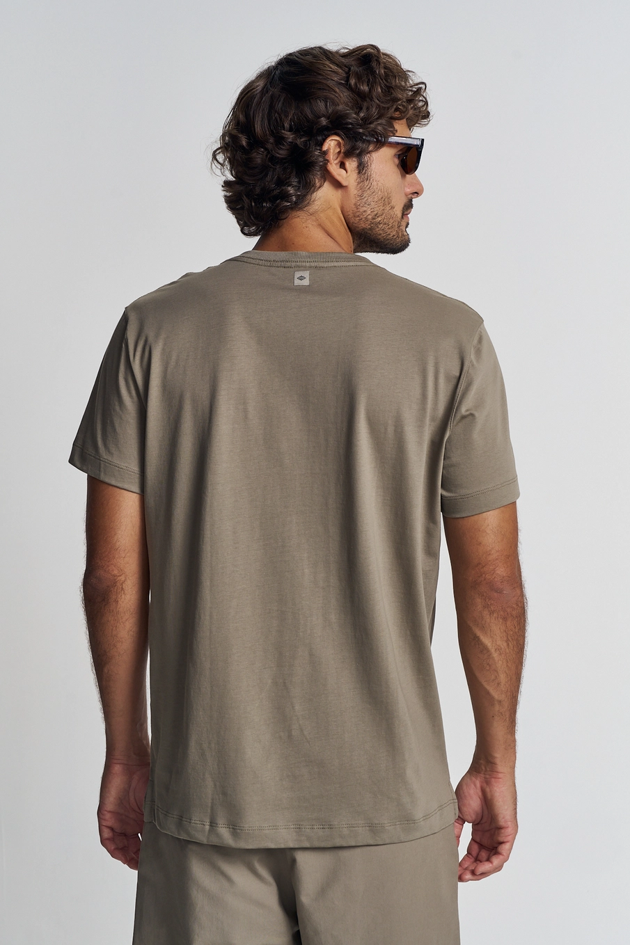 Camiseta Masculina Estampada Manga Curta Bege 3