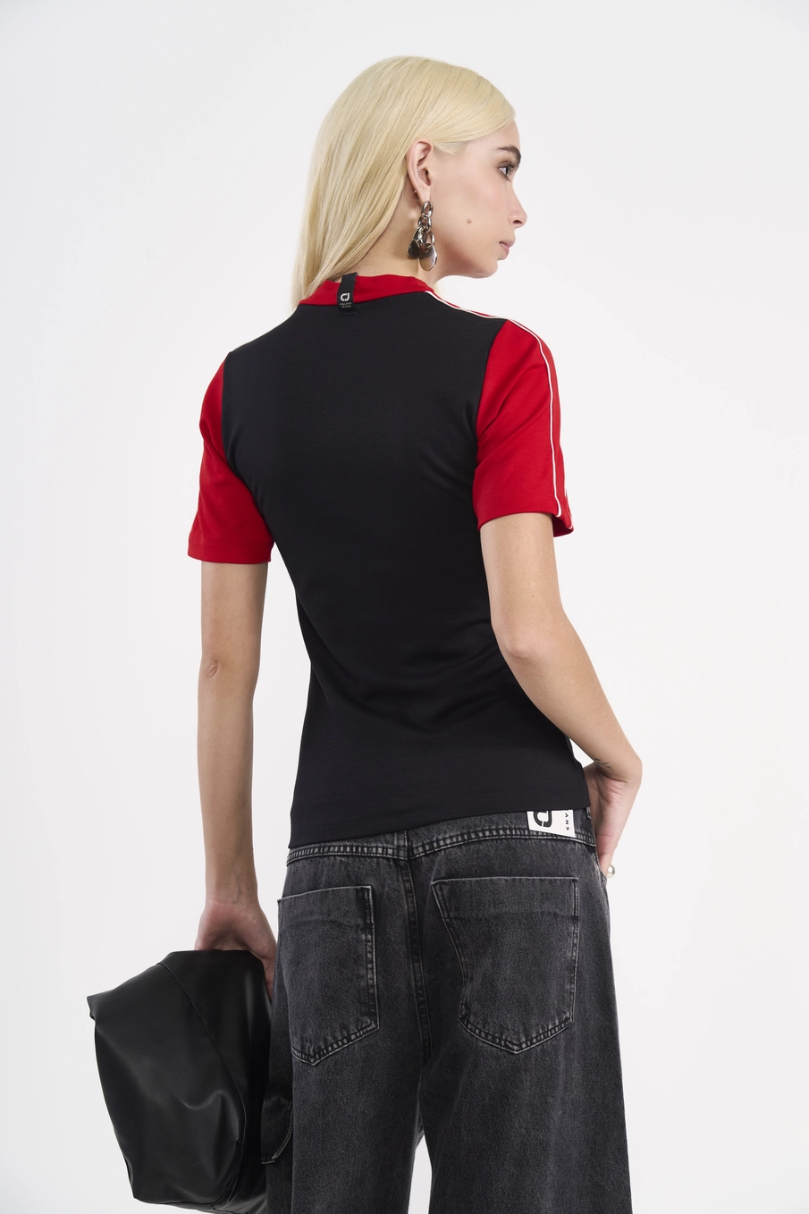 Blusa Gola Alta Bicolor Preto