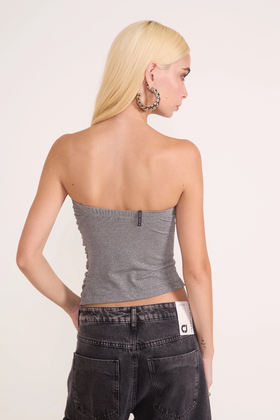 Blusa Tomara Que Caia Metalizada Cinza