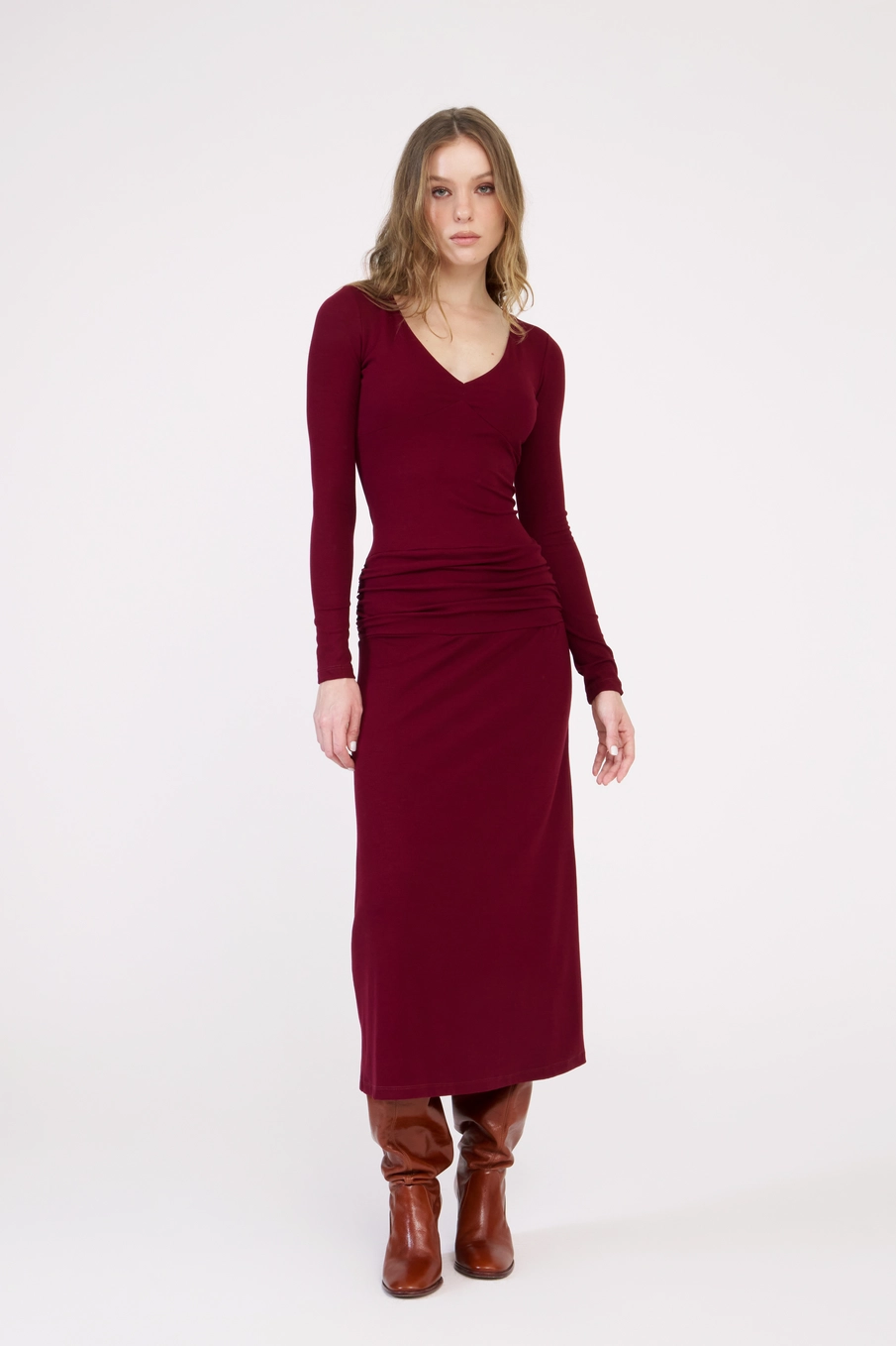 Vestido Midi Slim Canelado Manga Longa Bordô 1