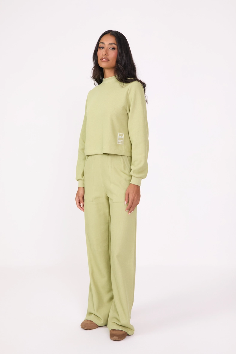 Calça Feminina Wide Leg Canelada Verde 1