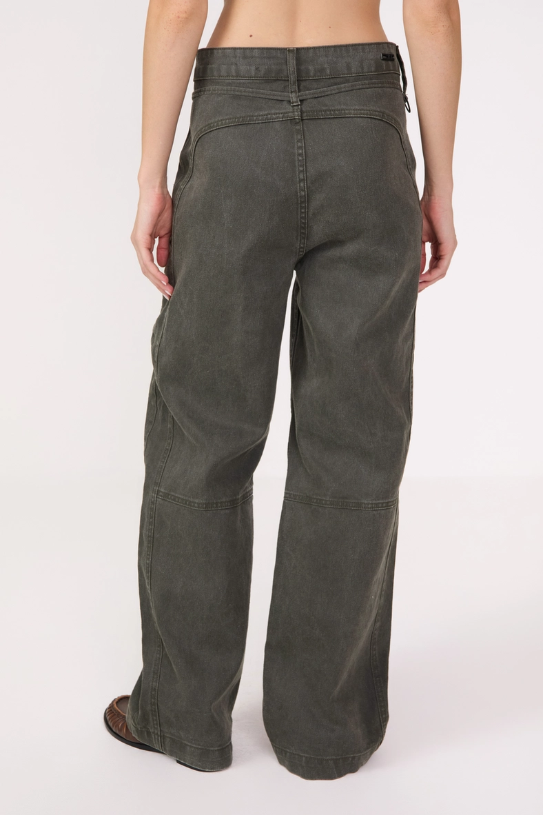 Calça Sarja Feminina Loose Fit Com Bolsos Frontais Verde 4