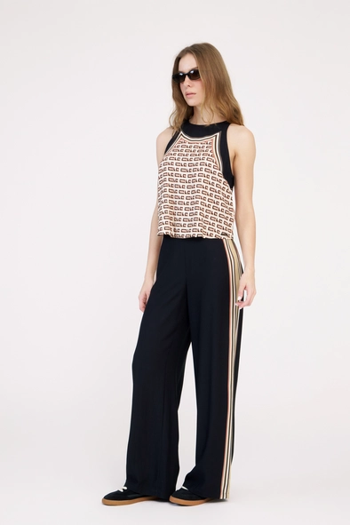 Calça Feminina Alfaiataria Wide Leg Com Estampa