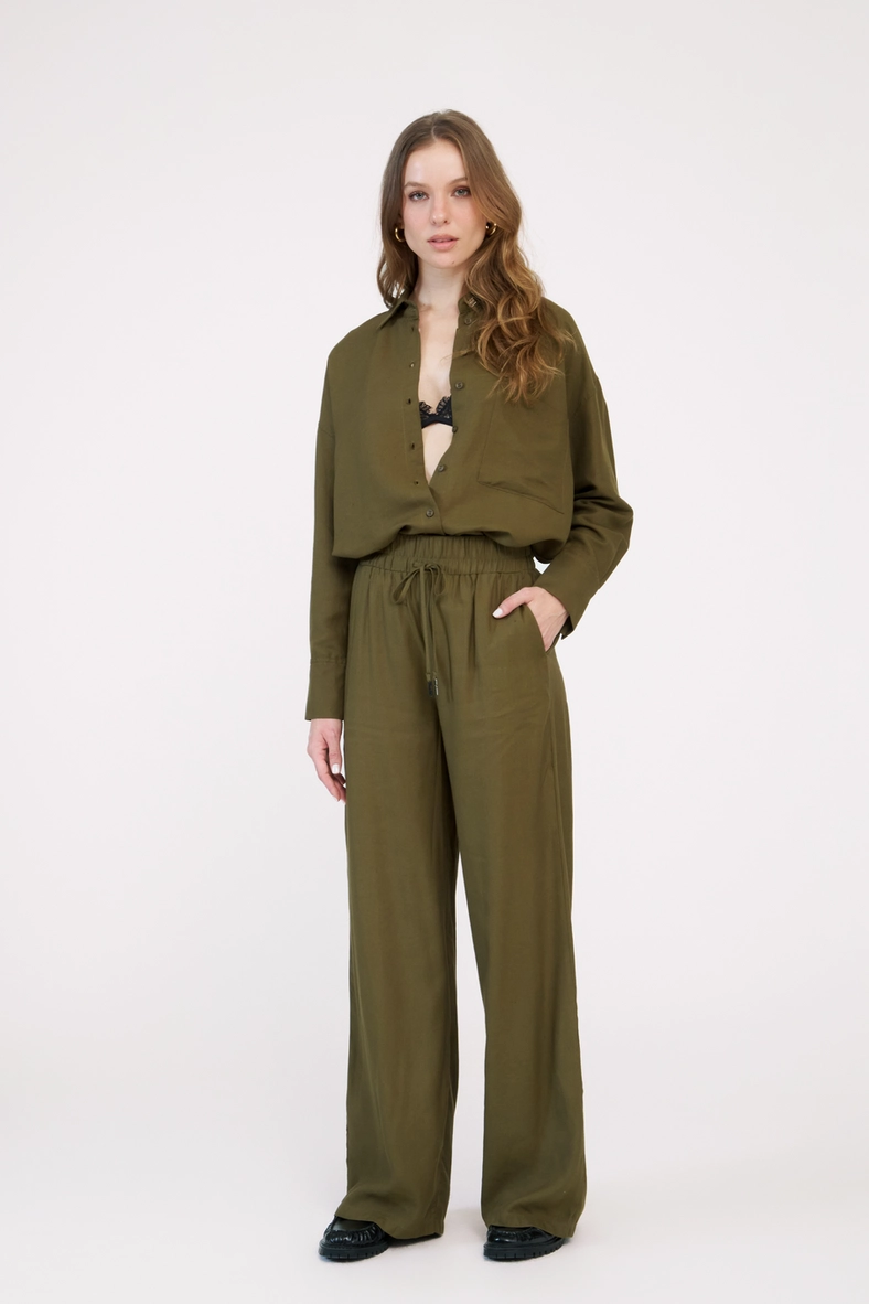 Calça Feminina Reta Cós Médio Verde 1