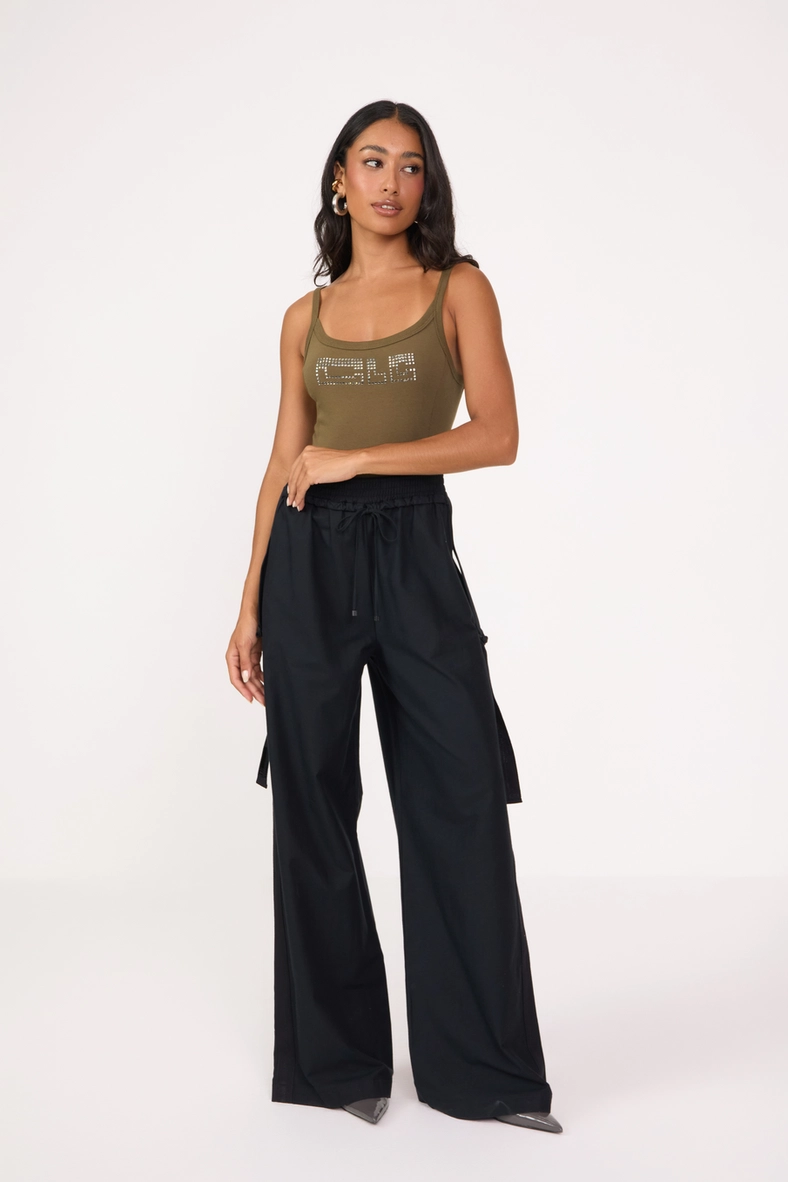 Regata Feminina Slim Com Aplicação Verde 3