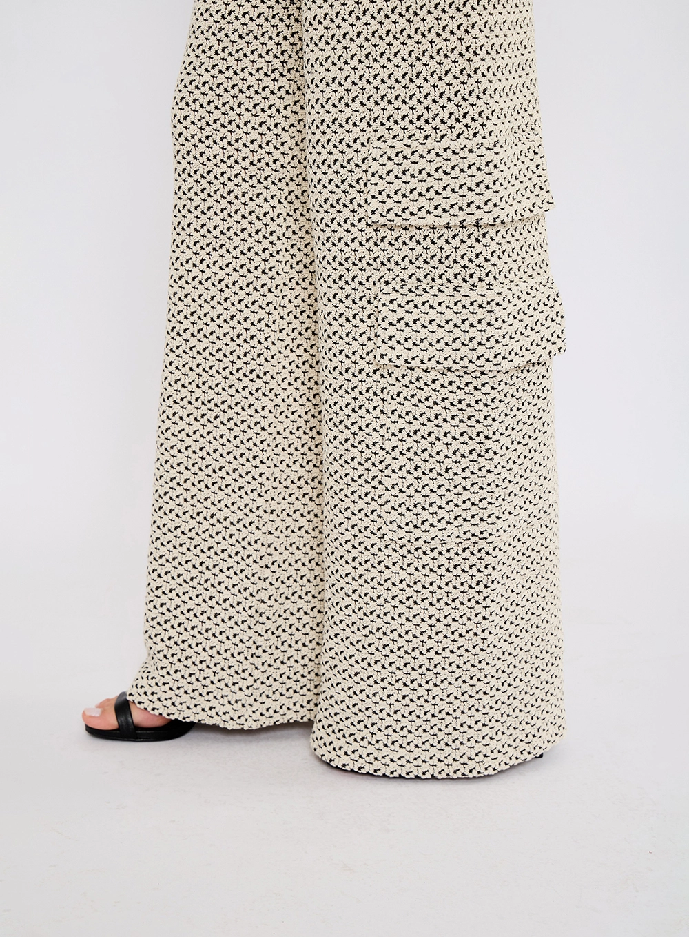 Calça Feminina Comfort Bolso Cargo Off 4
