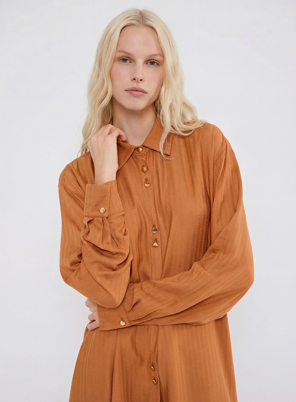 Camisa Feminina Comfort Jacquard Bege 4