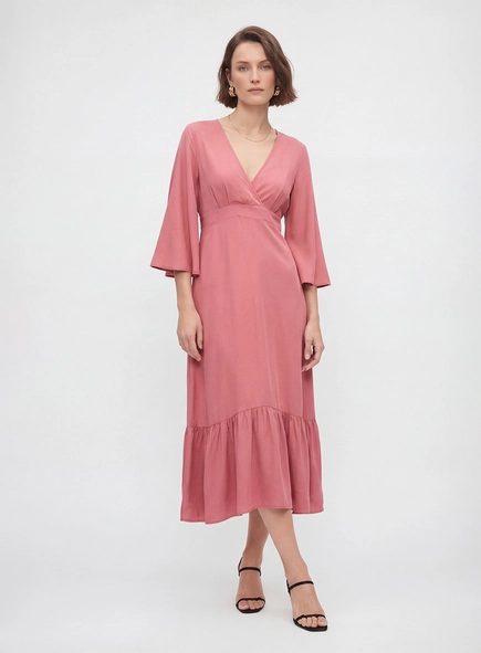 Vestido Midi Evasê Manga Ampla