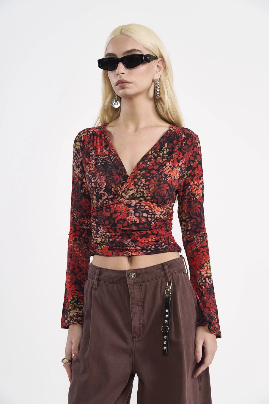 Blusa Cropped Transpassada Drapeada Estampados