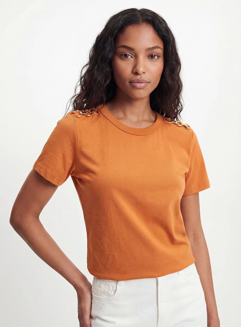 Camiseta Feminina Básica Slim Bege 4