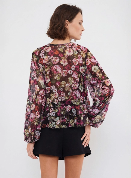 Blusa Ampla Manga Longa Estampada