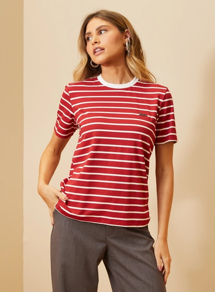 Camiseta Feminina Listrada