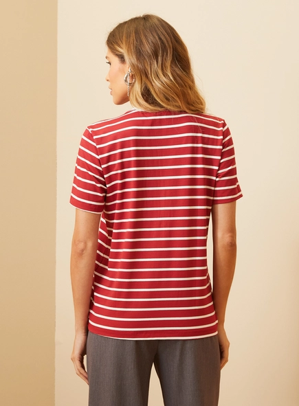 Camiseta Feminina Listrada