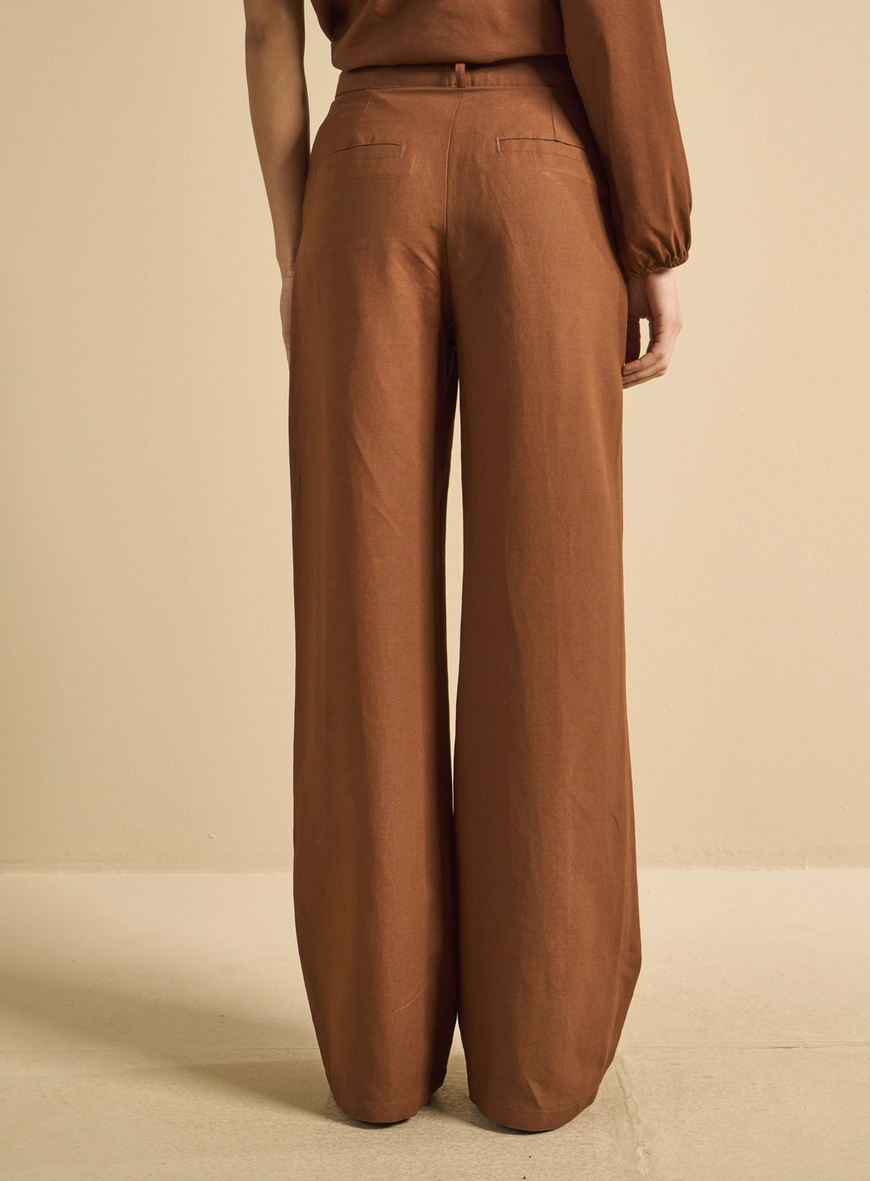Calça Alfaiataria Feminina Ampla Marrom