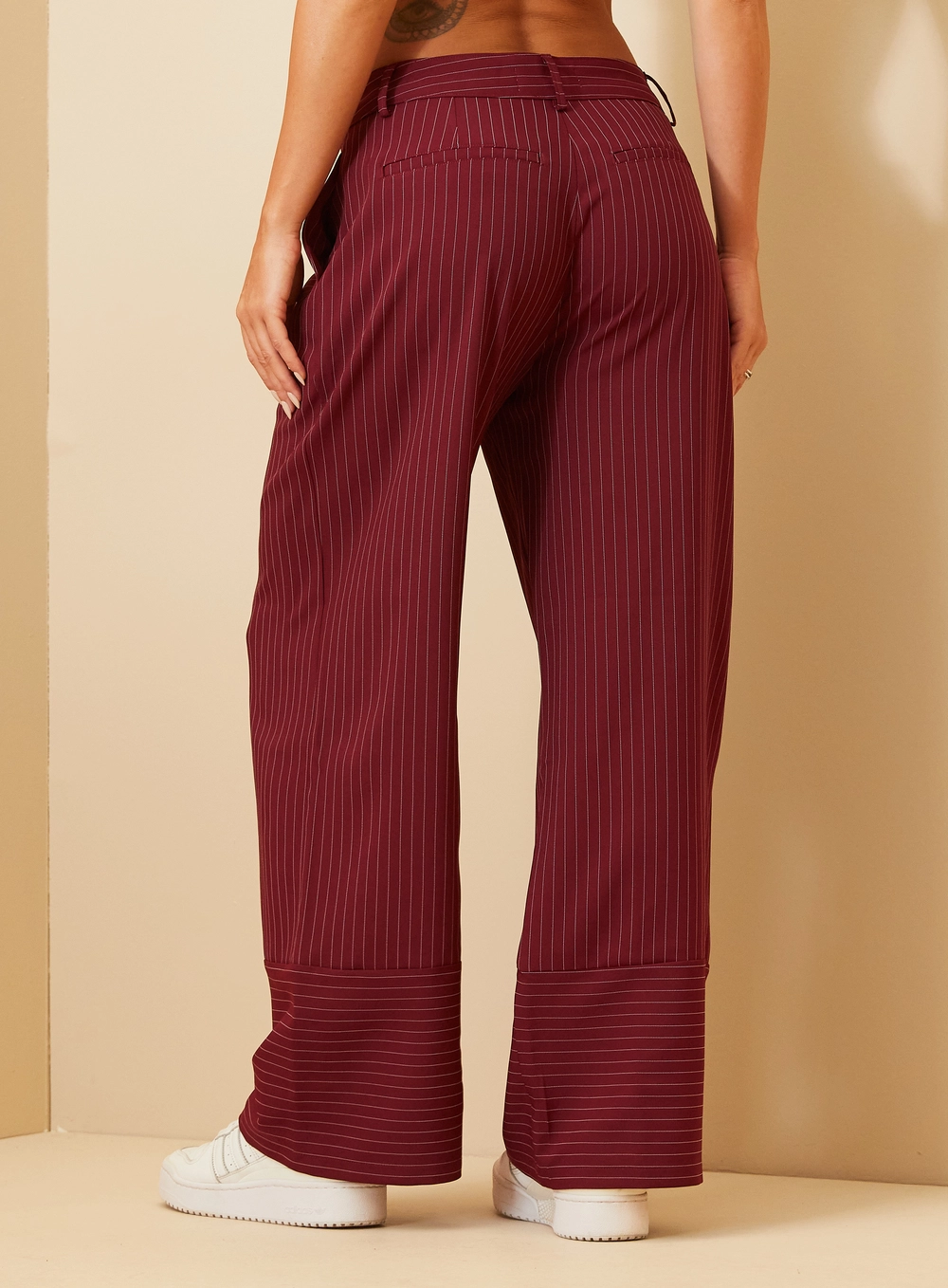 Calça Feminina Listrada Risca De Giz - Wide Leg Estampados 2