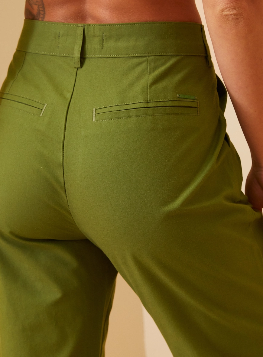 Calça Feminina Alfaiataria - Comfort Verde 3
