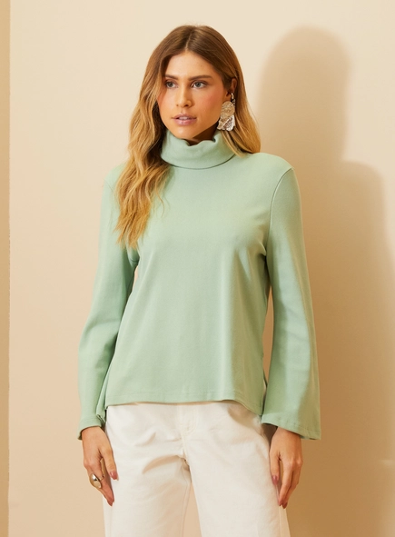 Blusão Feminino Gola Alta Manga Longa