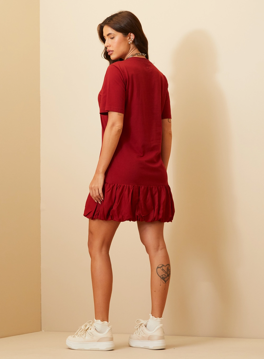 Vestido Feminino Curto Com Babado Vermelho 4