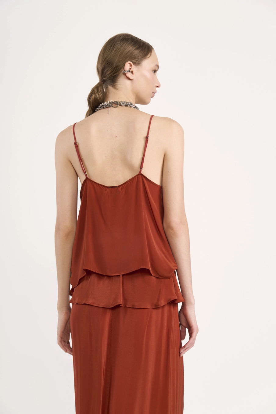 Regata Feminina Em Viscose Com Camadas Marrom