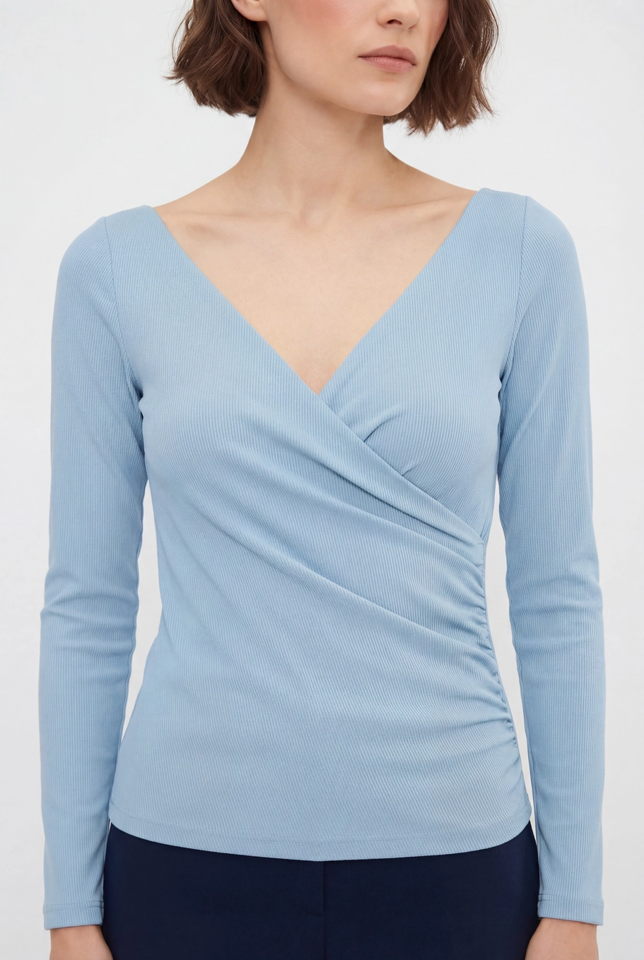 Blusa Slim Manga Longa Transpassada Azul 4