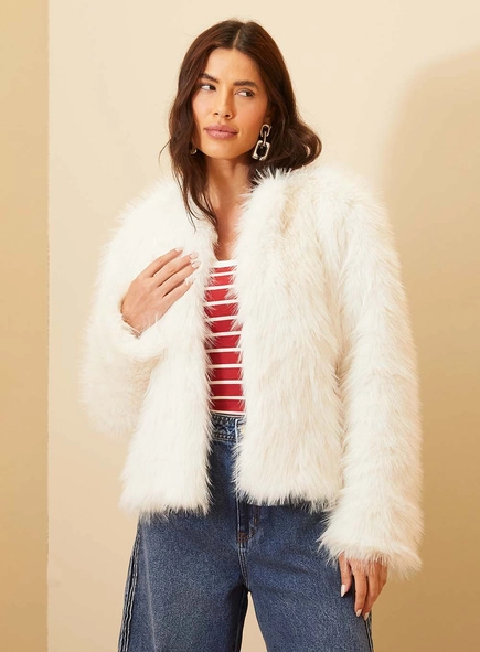 Casaco Feminino Pelo Sintético Com Textura
