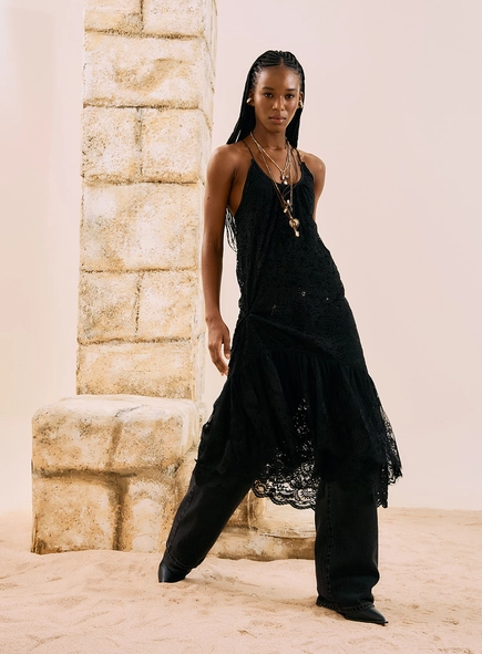 Vestido Midi Renda Boho