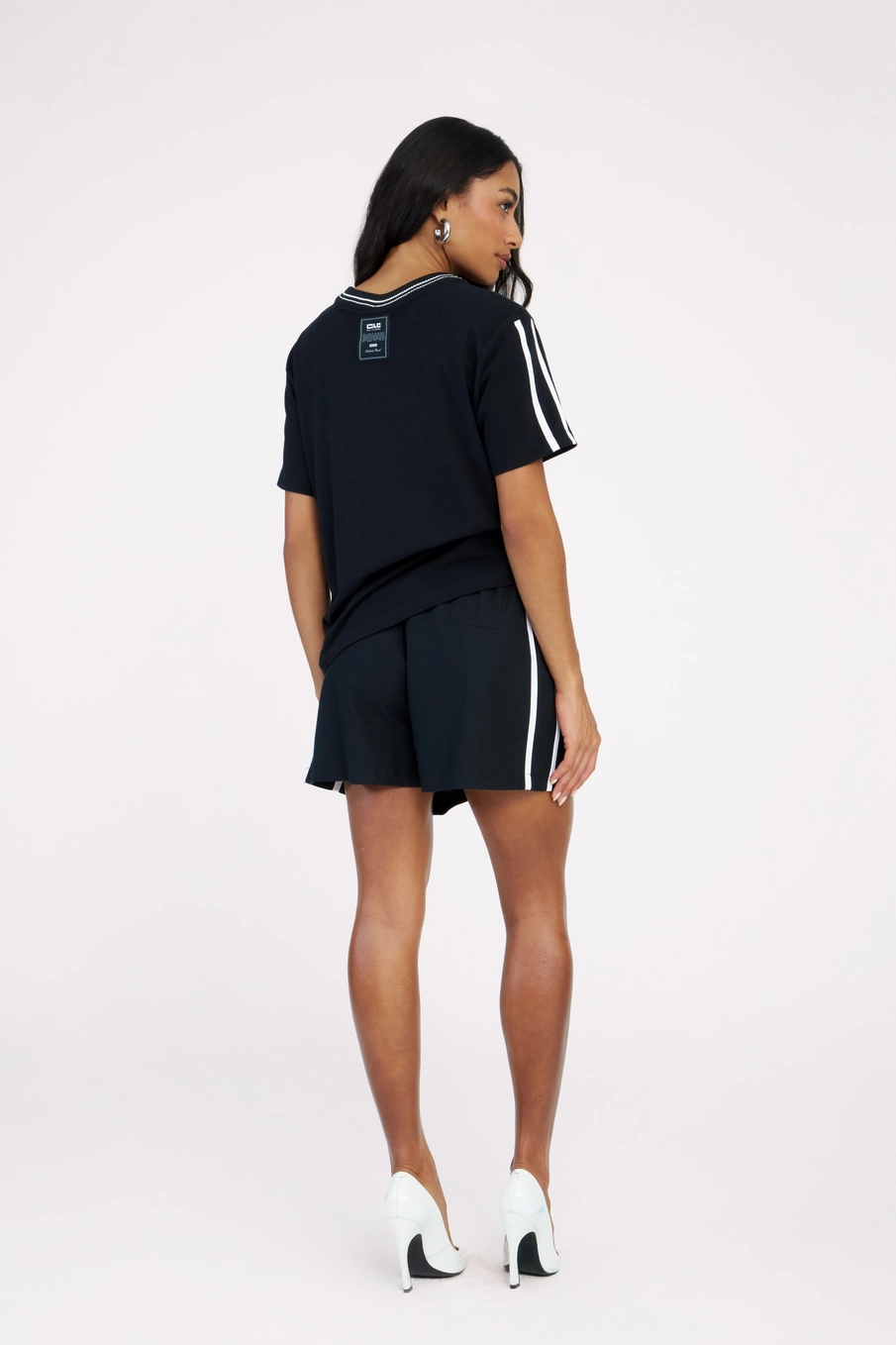 Short Trapeze Média Preto 4