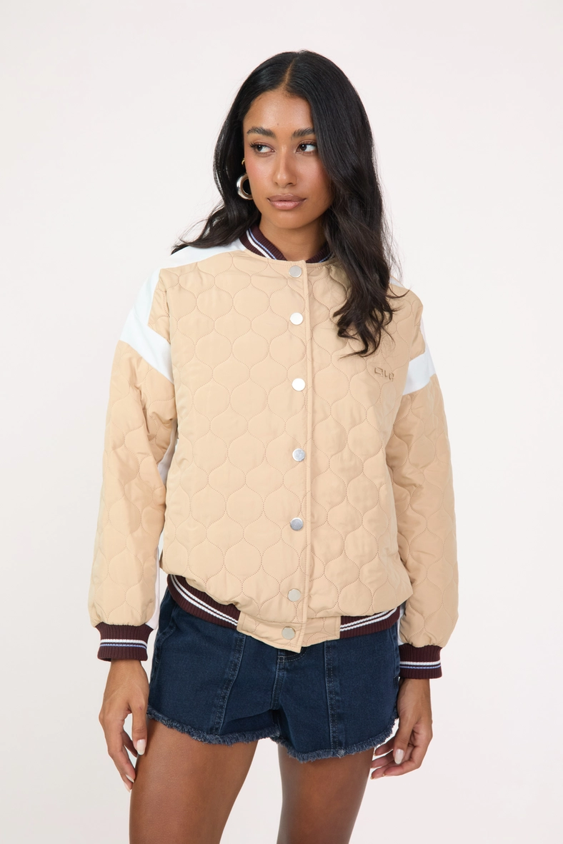 Jaqueta Feminina Bomber Matelassê Bege 3