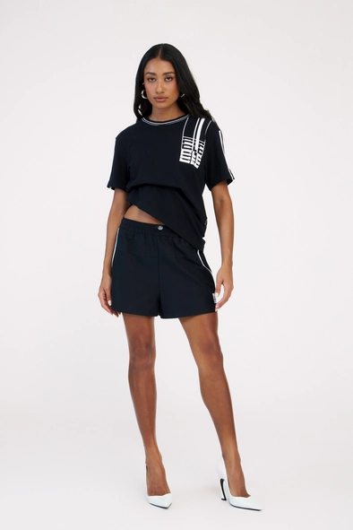 Camiseta Feminina Boy Com Detalhe