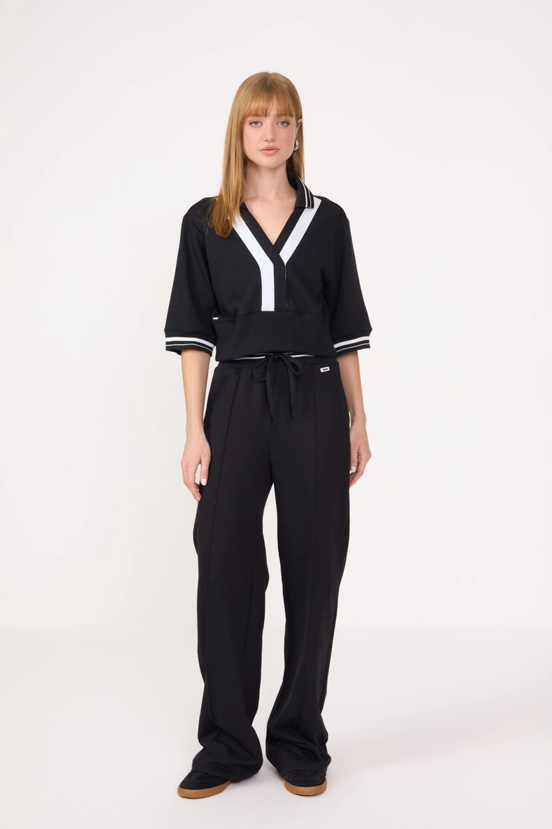 Blusa Moletom Box Decote V Preto 3